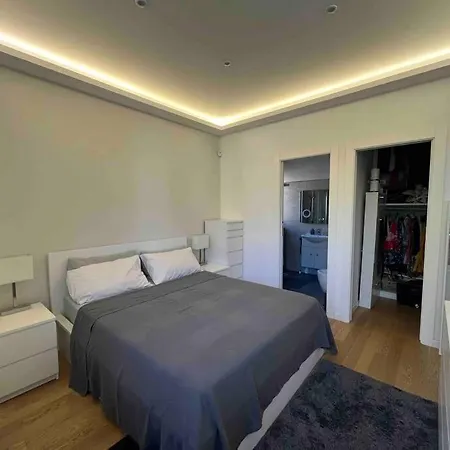 Апартаменты Moderno Bilocale Con Terrazzo Рим
