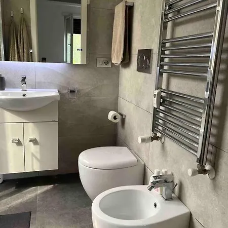 Moderno Bilocale Con Terrazzo * Rom