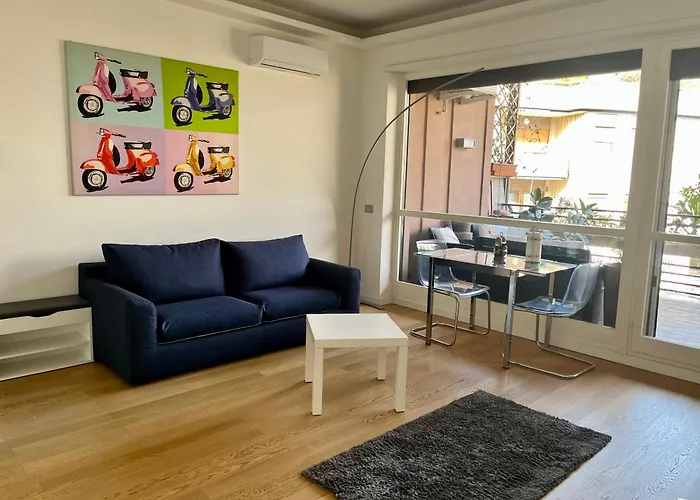 Moderno Bilocale Con Terrazzo روما