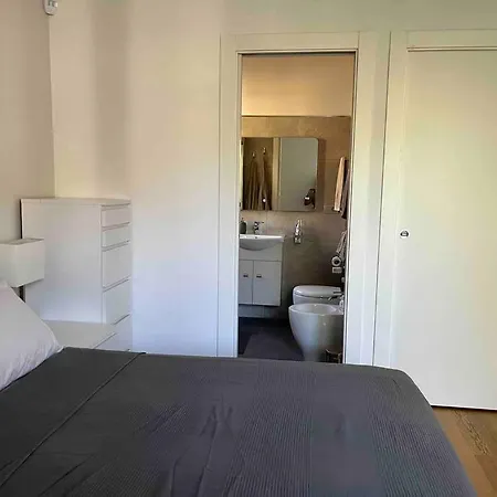 شقة Moderno Bilocale Con Terrazzo روما