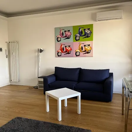 شقة Moderno Bilocale Con Terrazzo